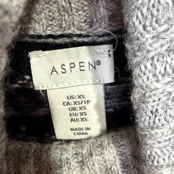 ASPEN Nordic Fair Isle Turtleneck Sweater Gray Black Size XS Cozy Winter - Picture 6 of 11
